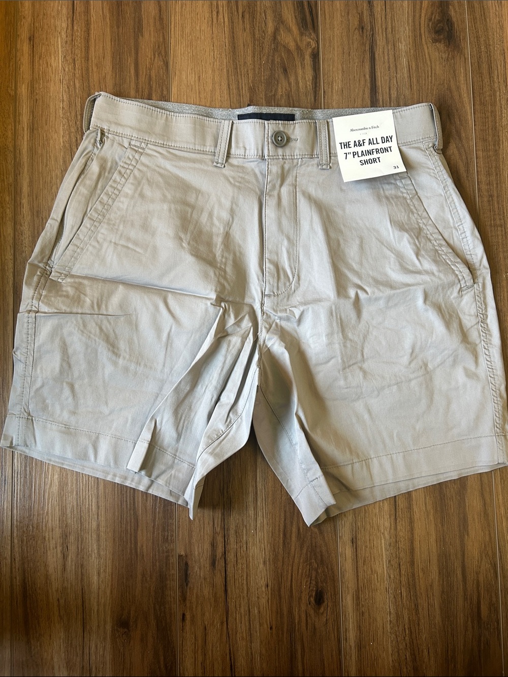 Abercrombie & Fitch Men’s Plainfront Shorts - Light Tan